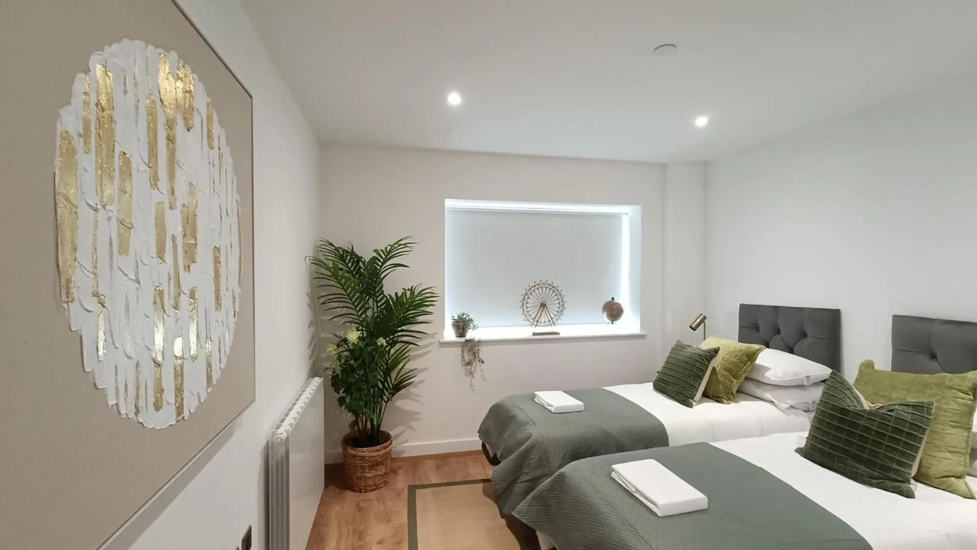Snuggle Inn: Riverside Apartments with Thames Views London United Kingdom